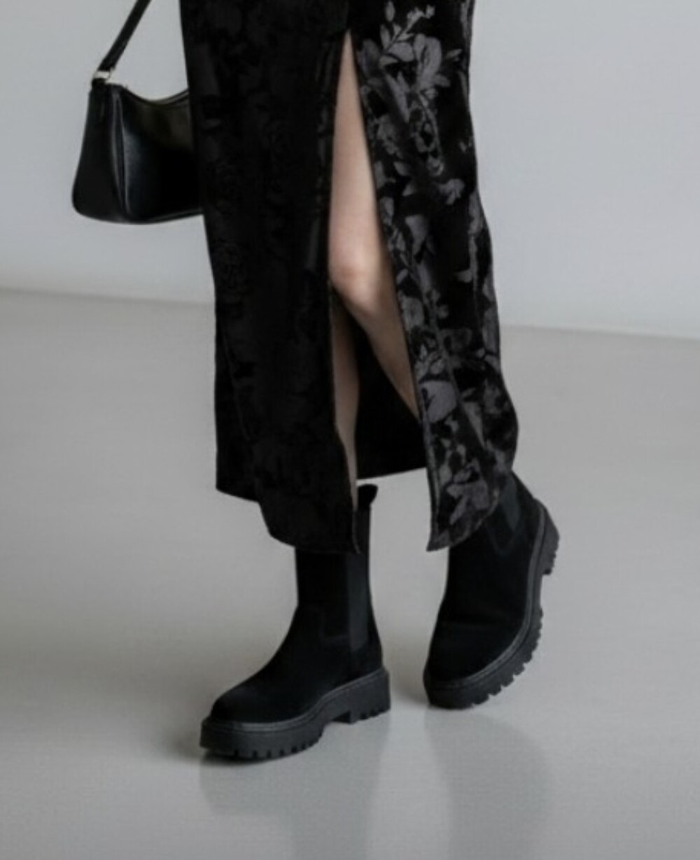 Splendid Adria Sleek Black Genuine Suede Leather Combat Boot Chunky Winter Boots